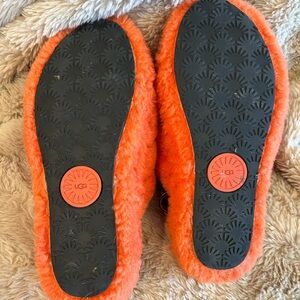 Ugg slippers